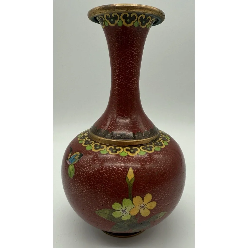 Vintage Jingfa Chinese Enamel on Brass Cloisonné‎ Red Floral Vase 8.25